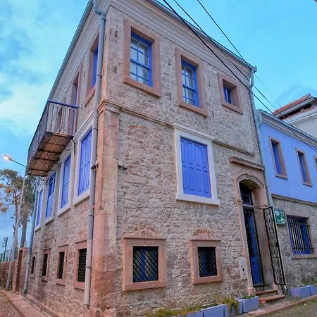 Deniz Oenue Homestay *