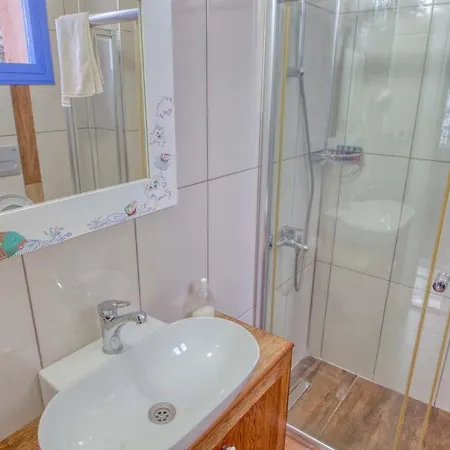 Deniz Oenue Homestay