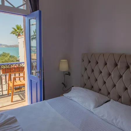 Deniz Oenue Homestay *